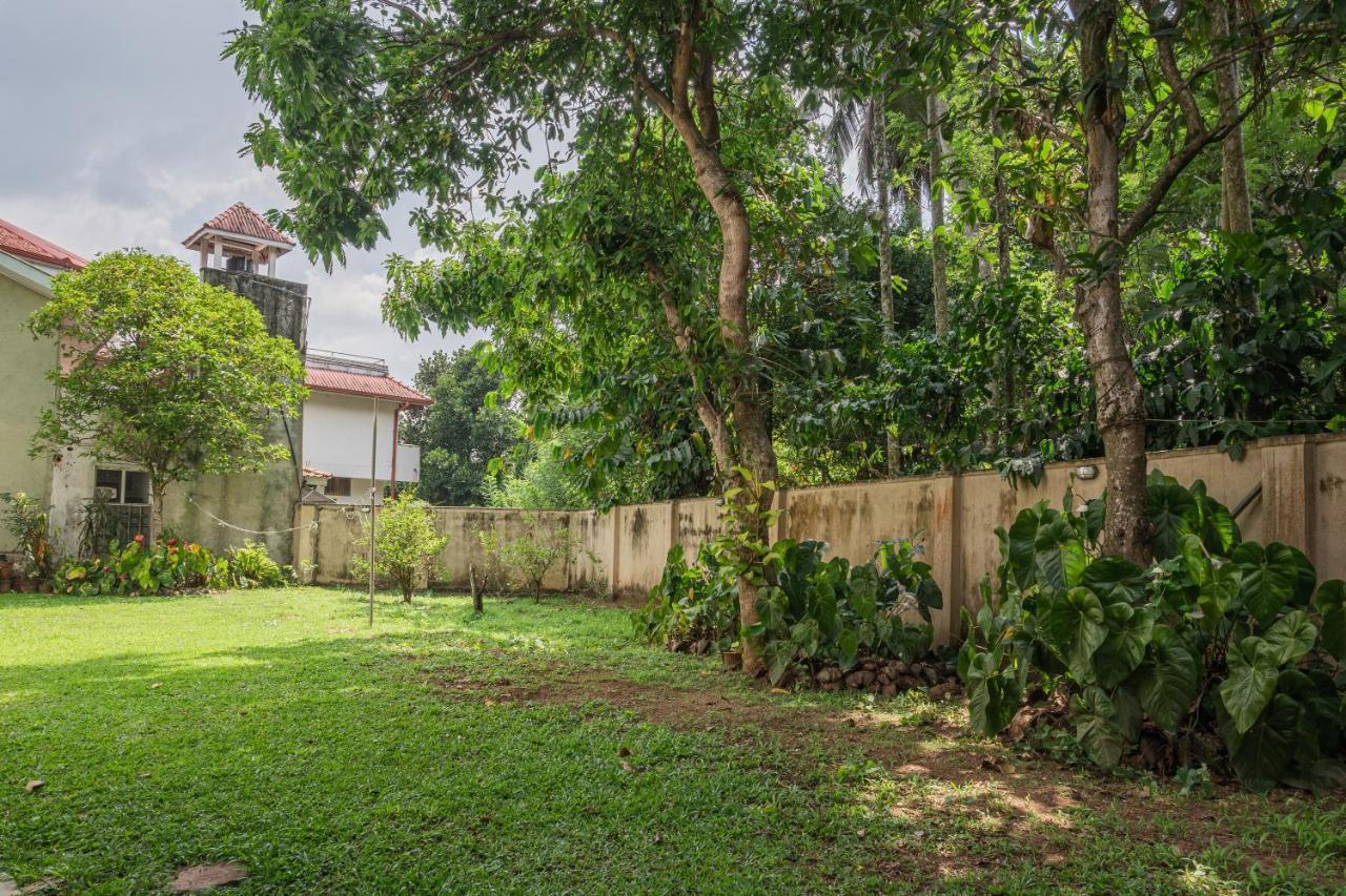Kandy Twin Hostel Экстерьер фото