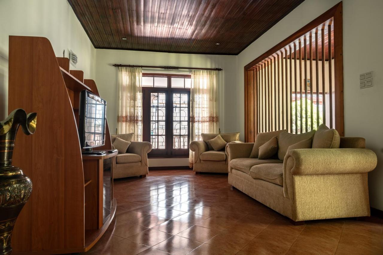 Kandy Twin Hostel Экстерьер фото