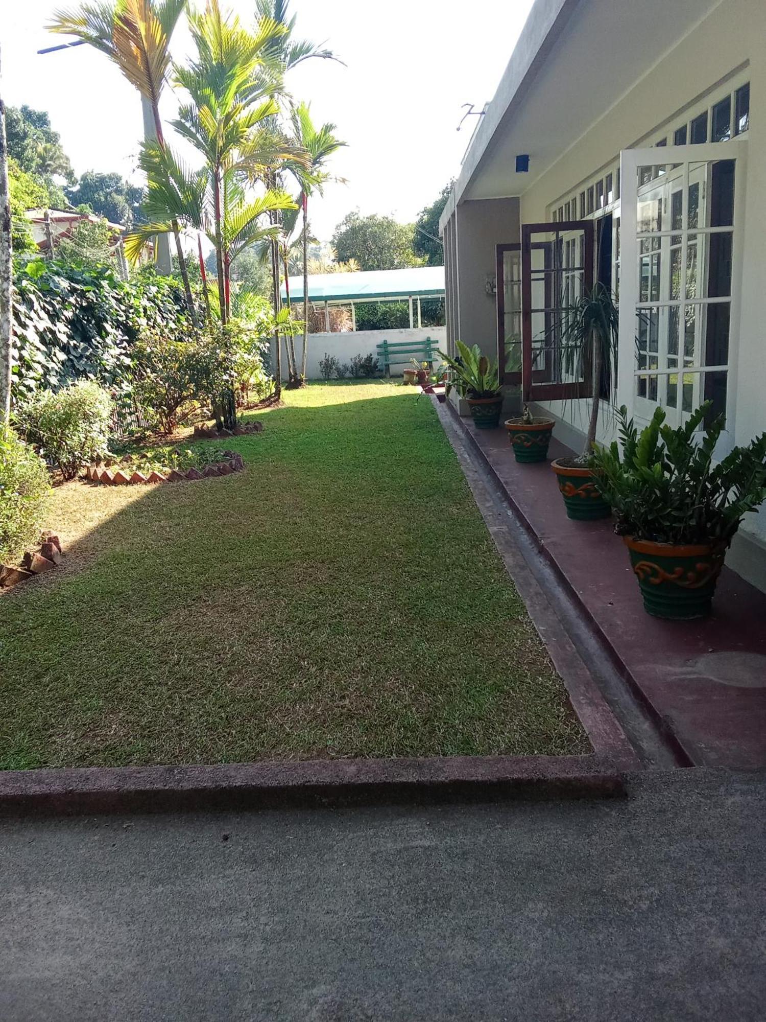 Kandy Twin Hostel Экстерьер фото