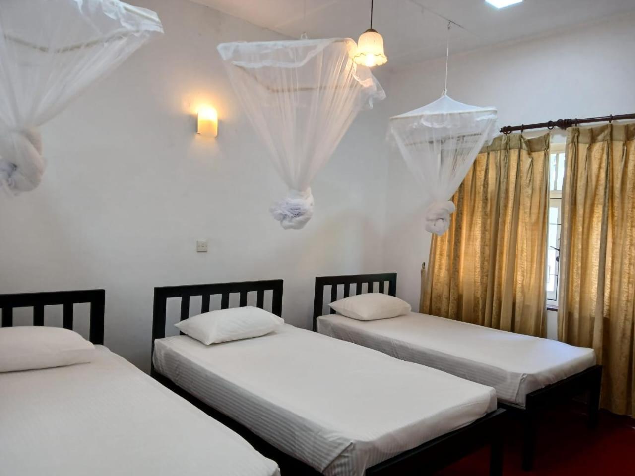 Kandy Twin Hostel Экстерьер фото